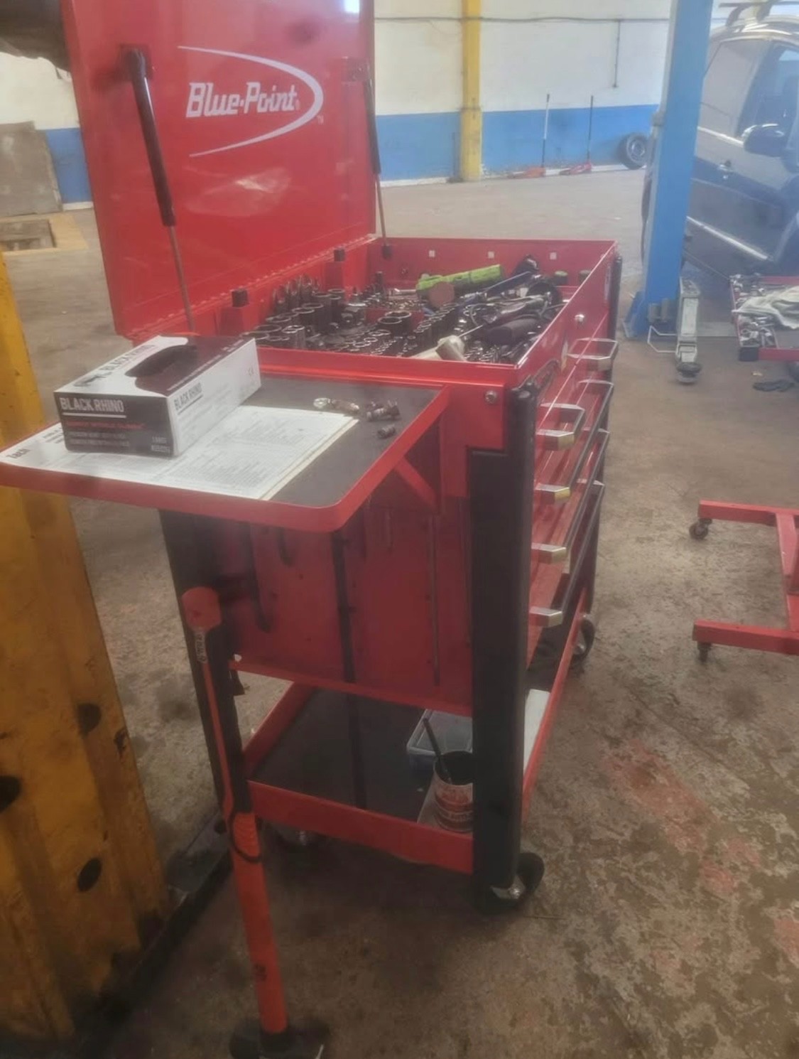 Snap-On Blue Point Service Trolley with Guy Martin Magnetic Lid Cover ...