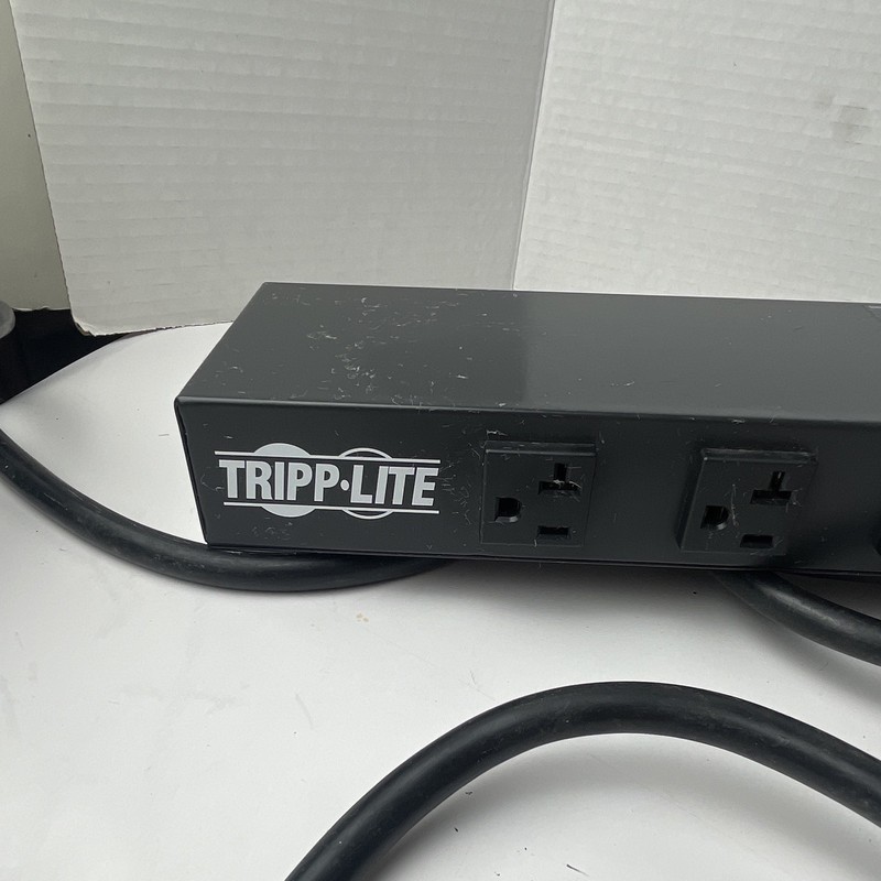 Tripp Lite RS-1215-20 Rack Mount PDU Power Strip, 12 Outlet, 120V 20A