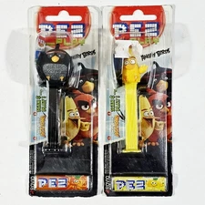 2x Rovio PEZ dispensers ANGRY BIRDS - BLACK BIRD & CHUCK New! Collectibles