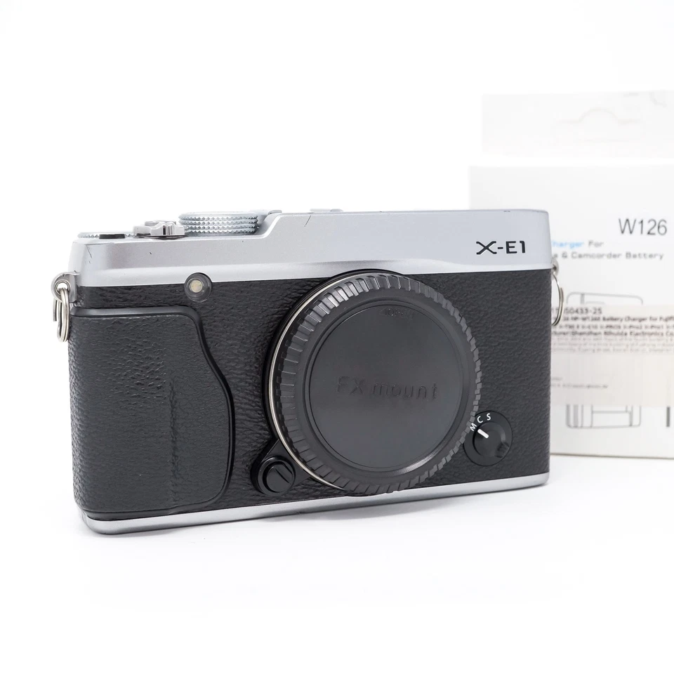 Fujifilm X-E1, photo 1 of 5