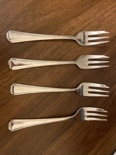 Retroneu Dessert Forks, Set Of 4