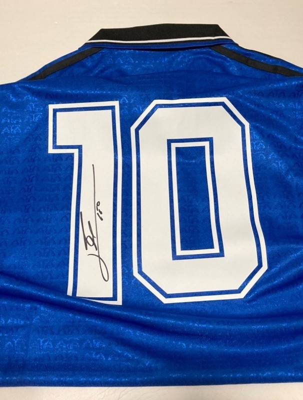 Lionel Messi Signed Argentina Jersey ICONS