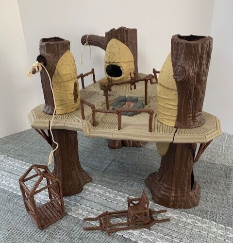 Star Wars Ewok Village Near Complete No Net 1983 Kenner set Vintage