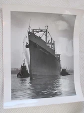 Vintage SS American Challenger Cargo Transport Steamship Photo & Tugboats 11x14