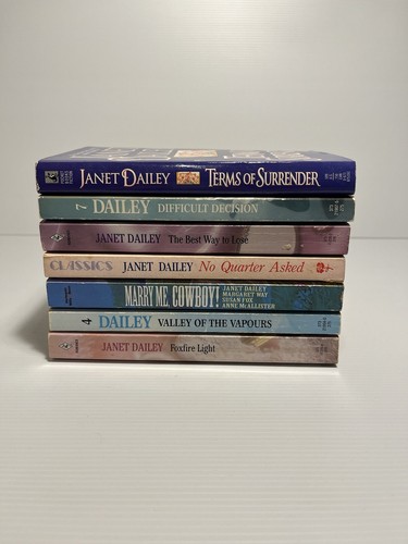 7x Janet Dailey Vintage Sexy Seductive Romance Small Paperback Books Bundle - Picture 2 of 7