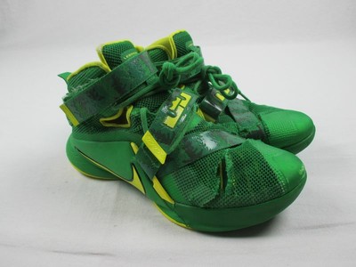 nike men's lebron soldier ix