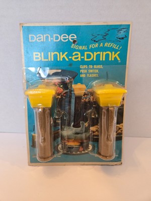 Vintage Dan-Dee Blink-a-Drink Signal for a Refill Novelty Item Hong Kong