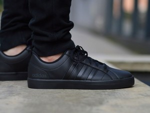 adidas pace black