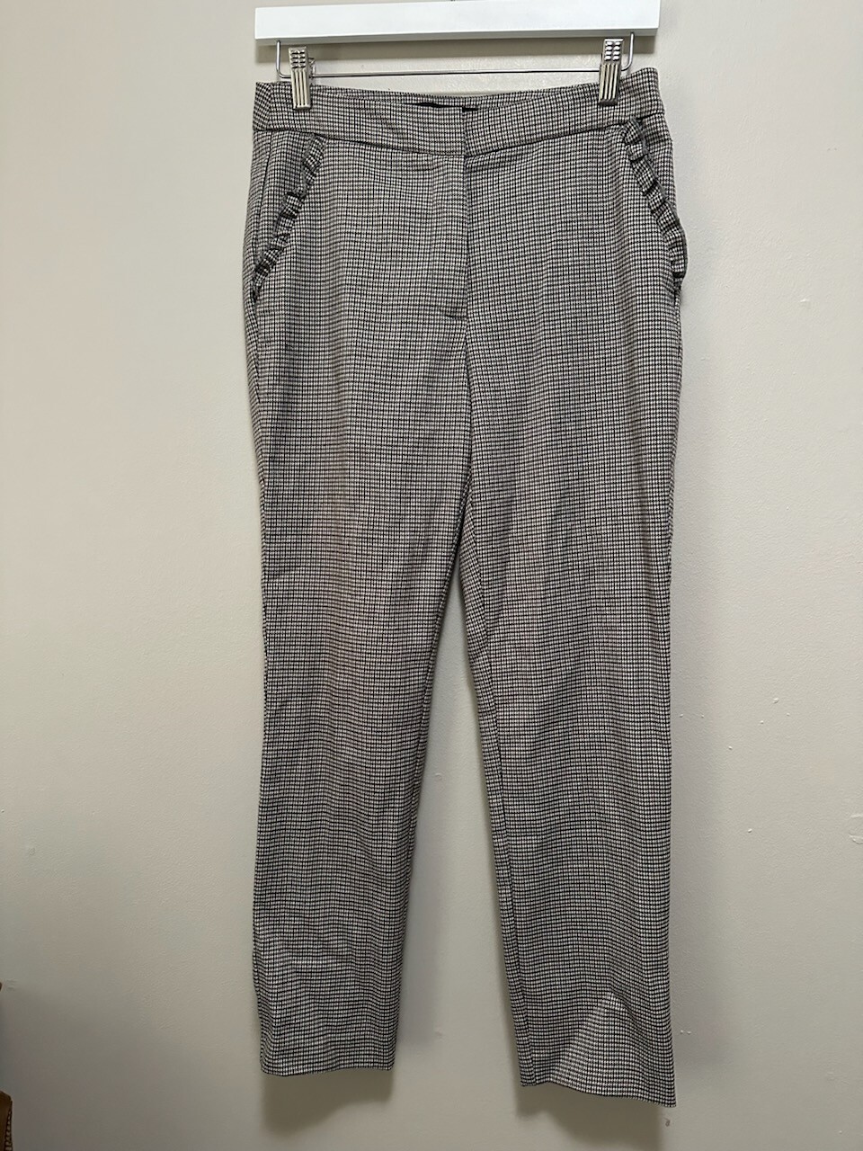 Zara Basic Houndstooth Black White  Pants Ruffle … - image 1