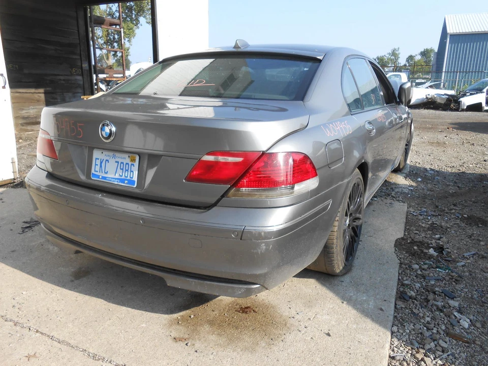 Used Front Right Fender fits: 2008 Bmw 750I Front Right Grade B Foto 4 de 4