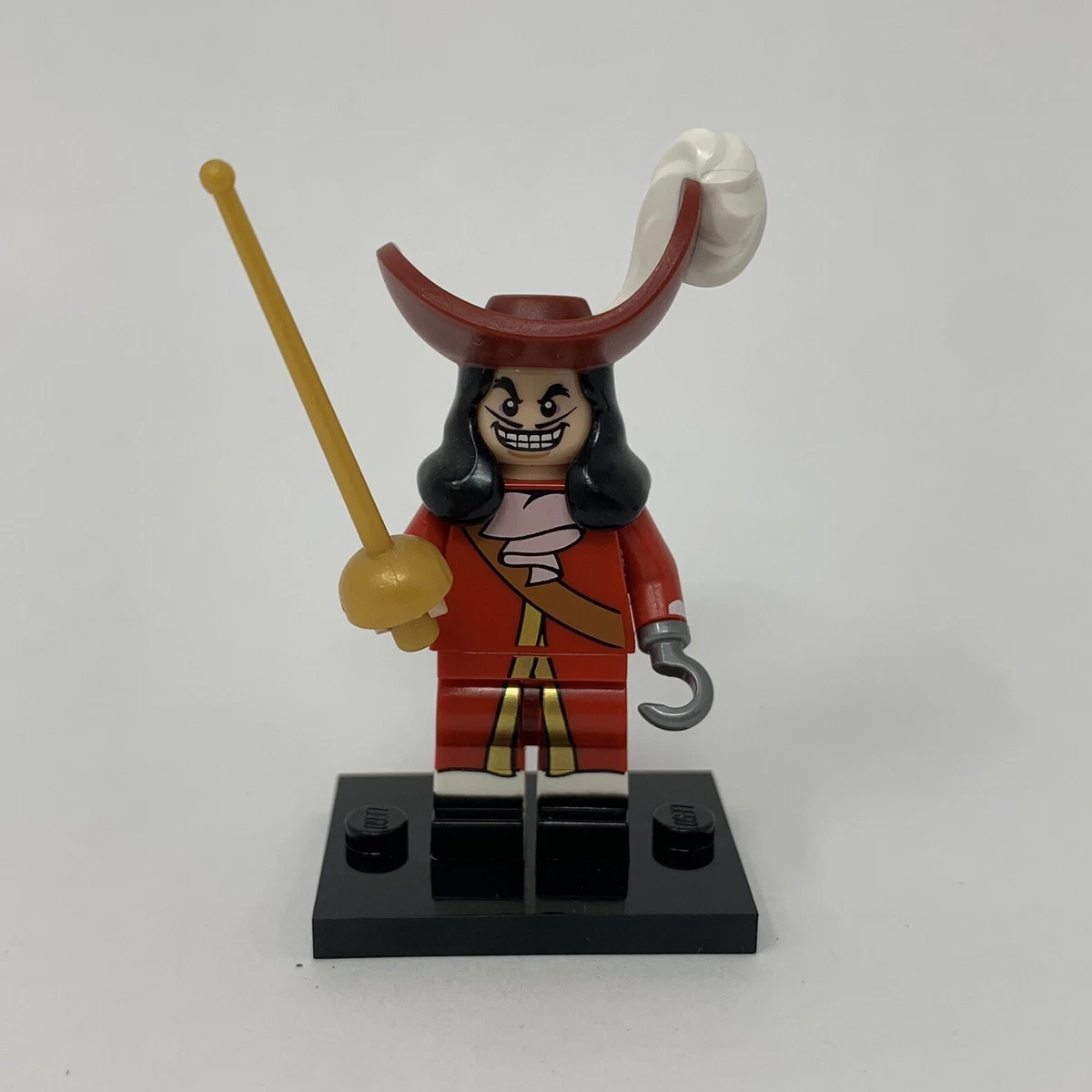 Lego Captain Hook Collectible Minifigure Disney Series 1 CMF Complete w/  Stand