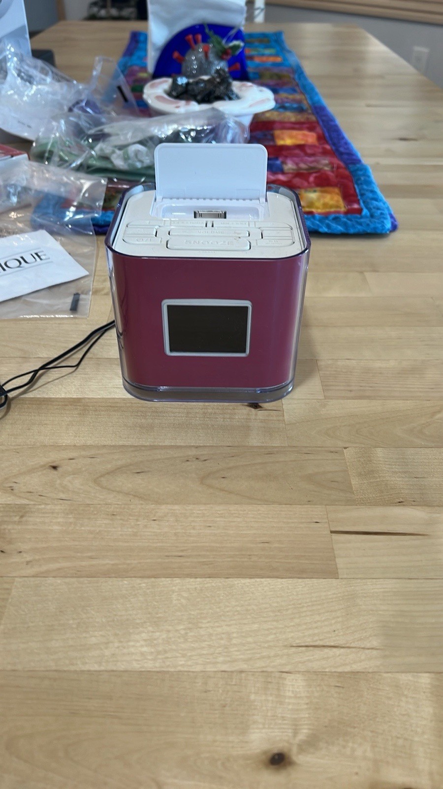 Audiovox Venturer CR8030iE5 Dual Alarm Clock AM/FM Radio Dock 5 Pin iPod/iPhone