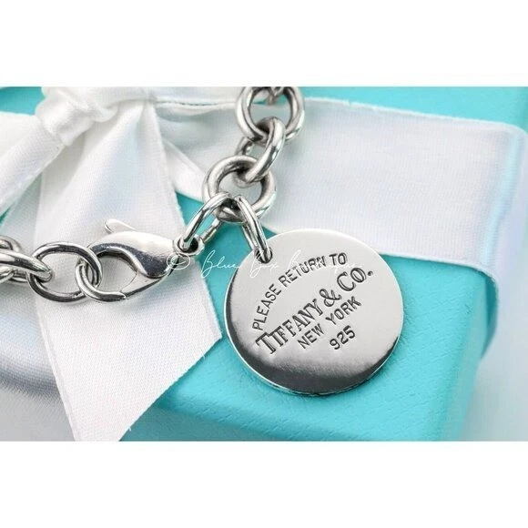 Tiffany & Co. Return to Tiffany Sterling Silver Round Circle Charm Bracelet - Image 2 of 4