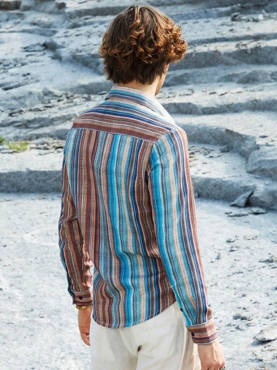 Camisa casual listras verticais multicoloridas, gola espalhada, bainha longa curva - Imagem 4 de 4
