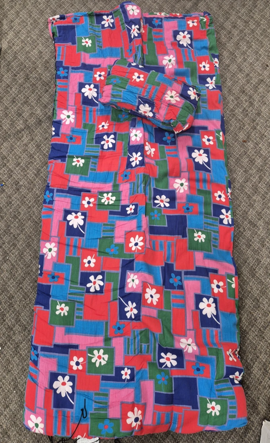Vintage 1960s Flower Power MCM Hippie Sleeping Bag w/Matching Pillow Psychedelic