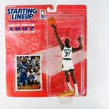 Kevin Garnett Minnesota Timberwolves 1997 NBA Starting Lineup Action Figure NICE