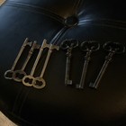 Lot of 7 Assorted Antique/Vintage Metal Skeleton Keys — photo 1