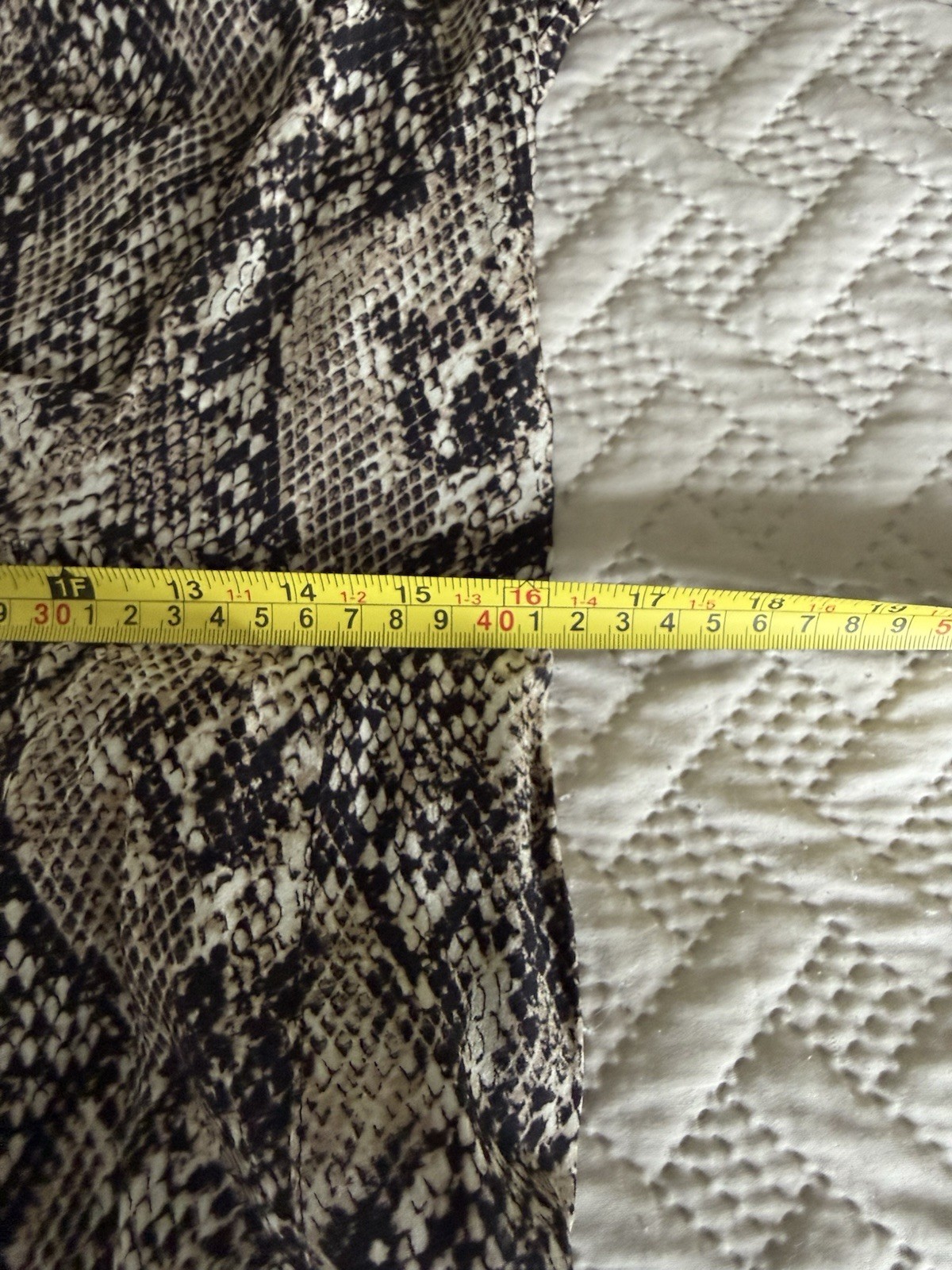 Veronica Beard Ried Python Snake Print Short Slee… - image 6