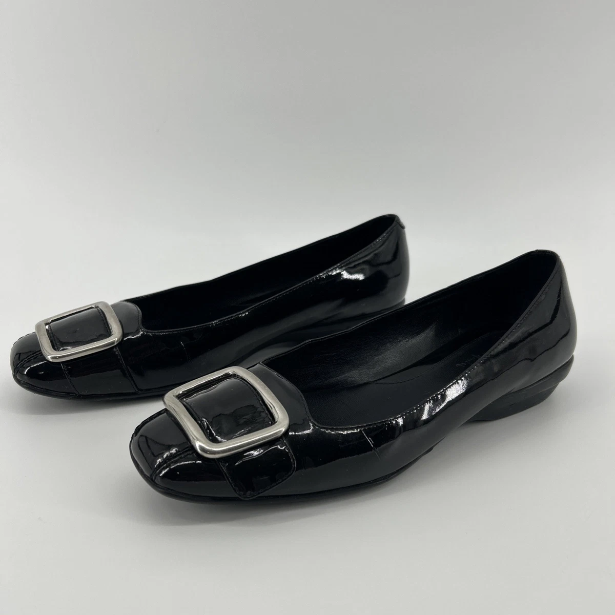Cole Haan Women display picture 1