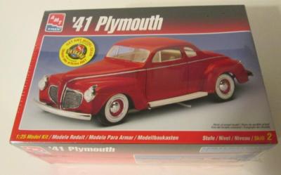 amt-1-25-6184-41-plymouth-sealed-mfg-plastic-new-ebay