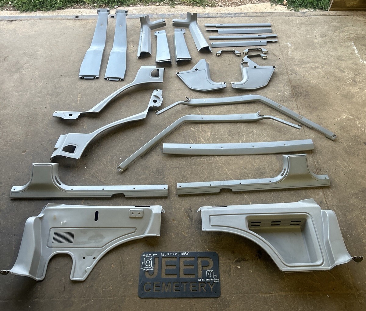 1984-1996 Jeep Cherokee XJ (4 Door) OEM Interior Plastic Trim