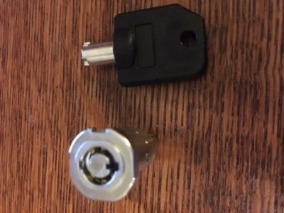 Imported Gumball Vending Machine Lock & Key XYZ Vending 1800 Vending V Line