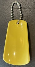 Vtg Tupperware 1225-4 Yellow Shoe Horn w/ Ball Chain Keychain Gadget Shoehorn