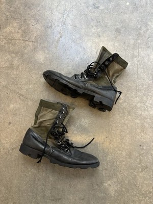 Vietnam War Original US Military Jungle Boots Green Canvas  display picture 3