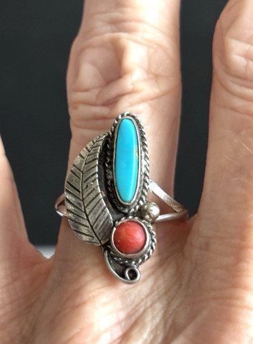Vintage Native American Ring Turquoise Coral Leaf Rope Edge Sterling Size 8