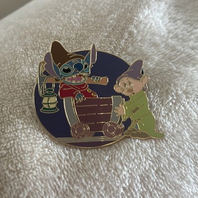 Disney Pin Stitch and Dopey Mine Cart Disney Auction LE Pin