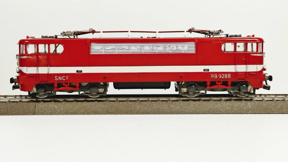 Jouef 8340 HO Locomotive Electrique BB 9288 SNCF Capitole 1/87 1:87 - Photo 2/4
