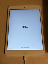 Apple iPad Mini 2 32GB, Wi-Fi  AirPods Bundle  Working  Original Boxes