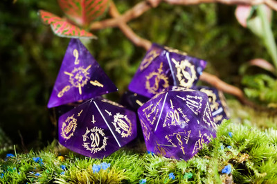 Natural Amethyst Dice Set Elven Script COC D&D Cthulhu D20 MTG