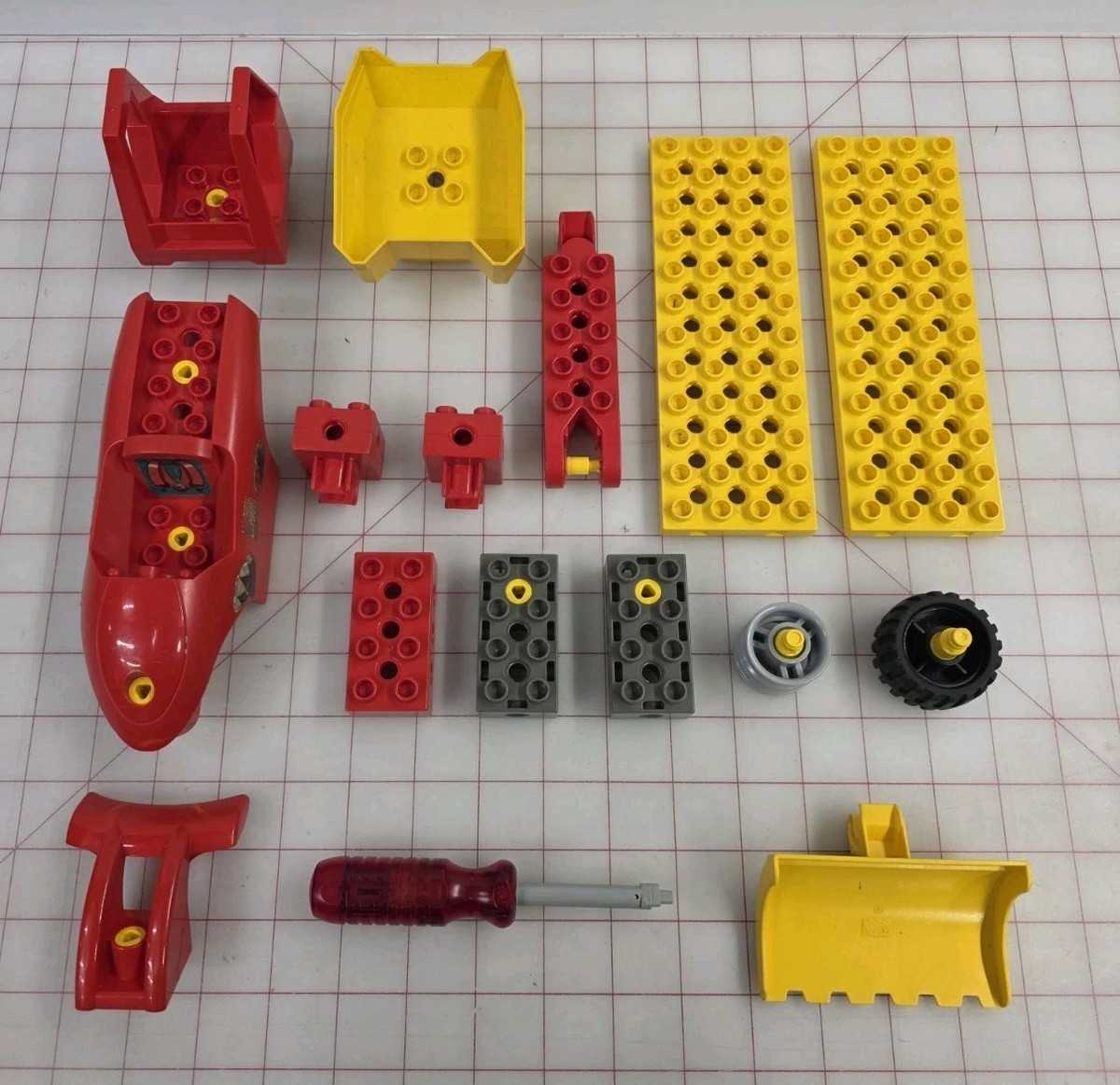 15Pc Plus Screwdriver Vintage Lego Duplo TOOLO Plus Lot Red Parts