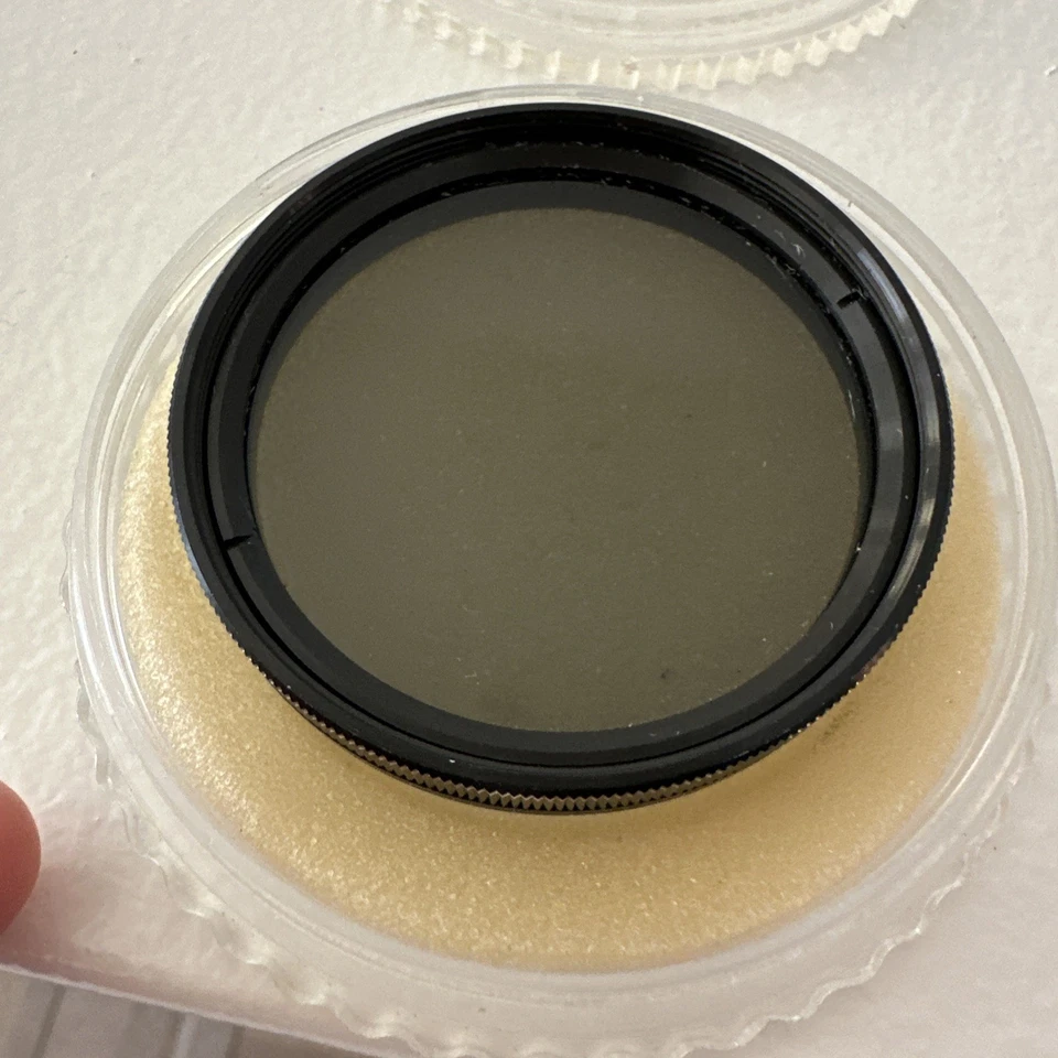 Vivitar 52mm Polarizing Filter Camera Lens Photography Polarisation Vintage - Image 2 of 3