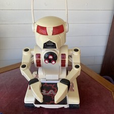 RAD 2.0 Large Toy Robot 19" Inch Tall Toymax With battery No Remote UNTESTED