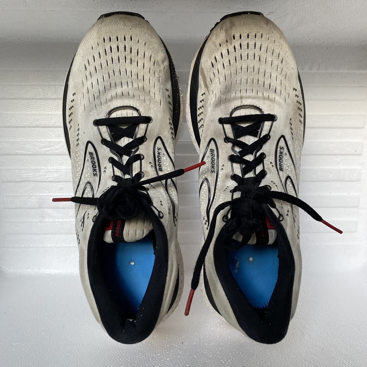 Brooks Glycerin 19 White Black Running Shoes Sneakers Size  display picture 1