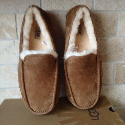 UGG ASCOT CHESTNUT SUEDE SHEEPSKIN SLIPPERS MOCCASINS SHOES SIZE 10 EEE Men main image 2
