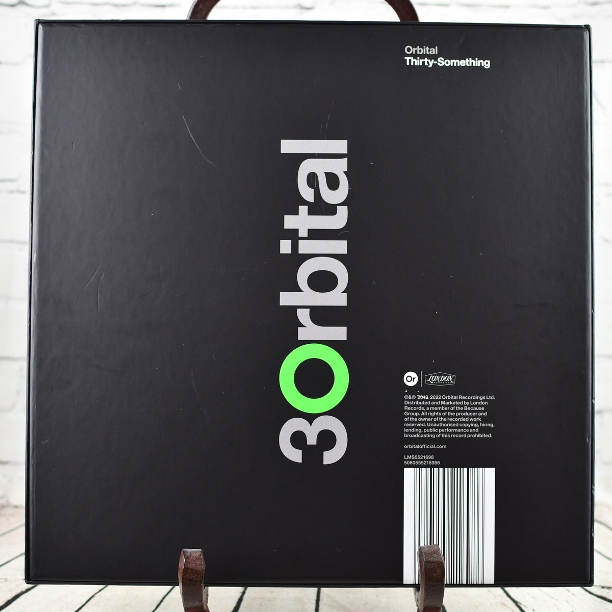 Orbital – Thirty-Something, 4x12