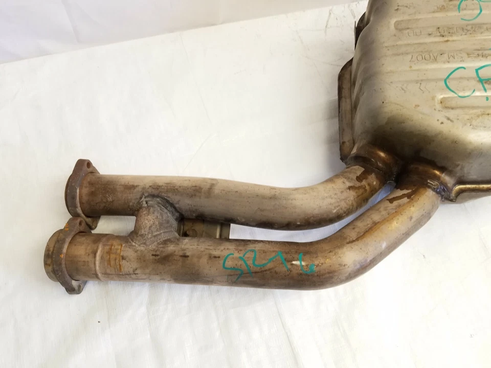 Resonador de escape original Chrysler Crossfire SRT-6 AMG - A1704910200 Foto 2 de 4