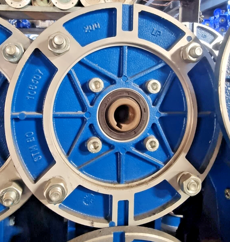 S.T.M RMI 70 S M1 1/40 GEAR BOX - Picture 2 of 4