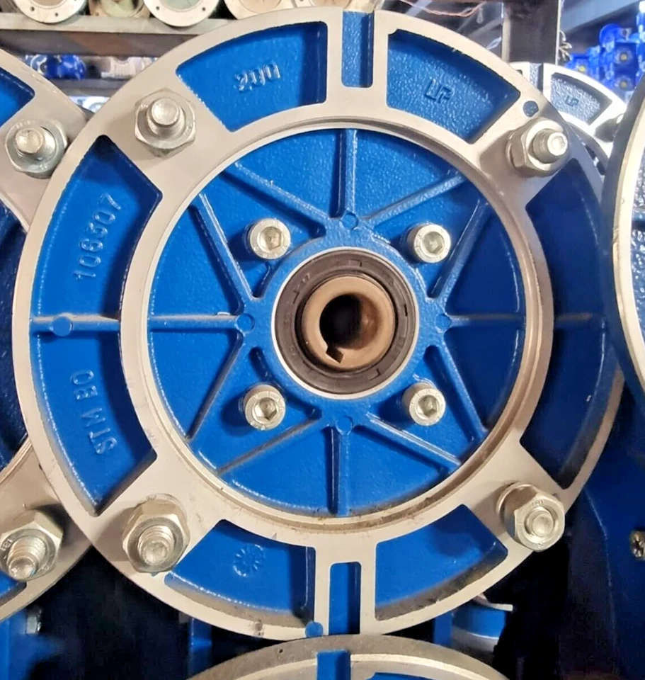 S.T.M RMI 70 S M1   1/40 GEAR BOX - Image 2 of 4