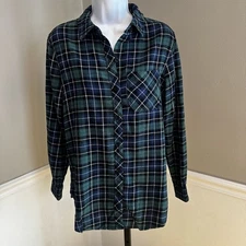 Gap Women’s Flannel Nixie Plaid Button Down Shirt, relaxed fit Size X-Large New