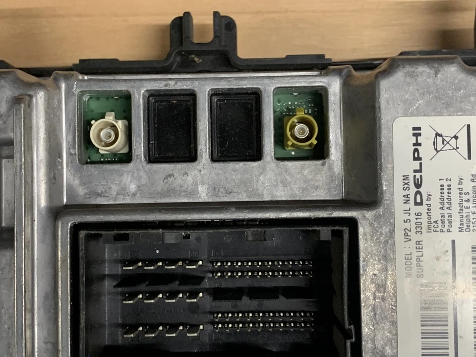 Radio Jeep Wrangler Jl 2018-2024 OEM Foto 4 de 4