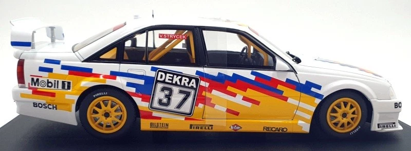 Solido escala 1/18 diecast S1809705 - Opel Omega - DTM 1991 - Strycek #37 Foto 4 de 4