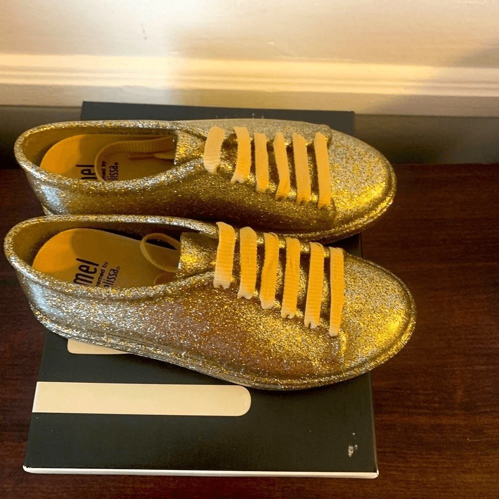 Mini melissa sneaker shop