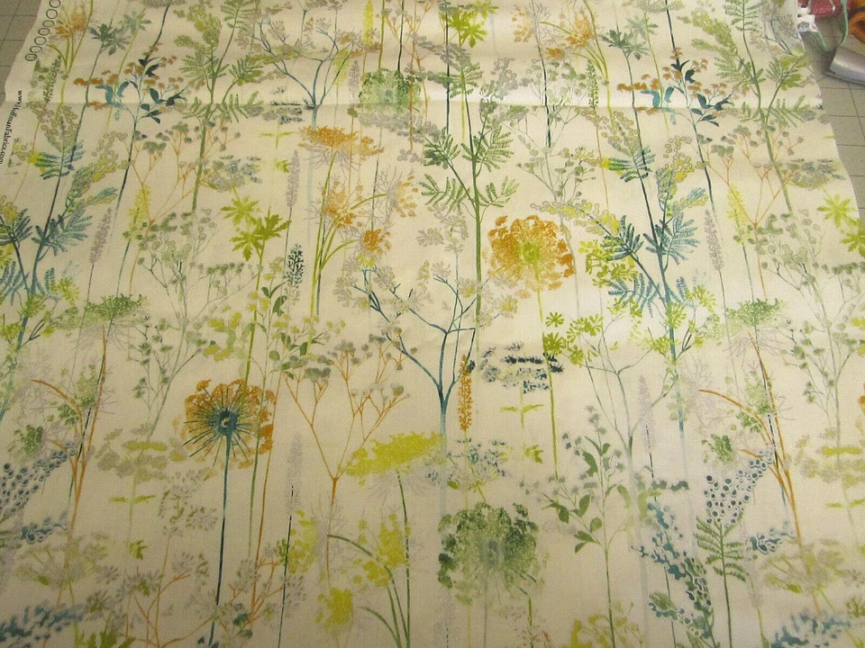 Diente de león A Little Birdie Told Me Hoffman California con acabado plateado por algodón Foto 3 de 4