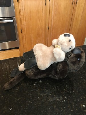 Vintage Sea Otter w/baby Carmel Critters 1973 Plush Brown Stuffed Animal Toy 19''