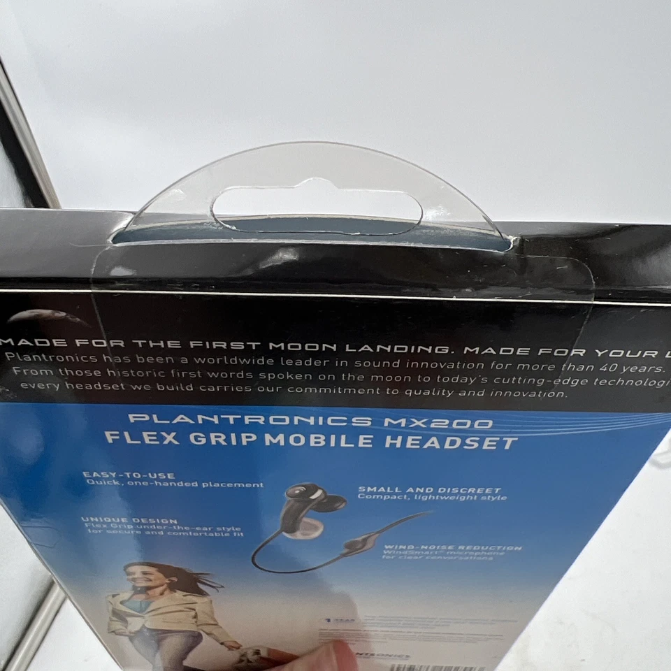 PLANTRONICS FLEX GRIP MX200 MOBILE EARBUD HEADSET NEW IN PACKAGE - Image 4 of 4