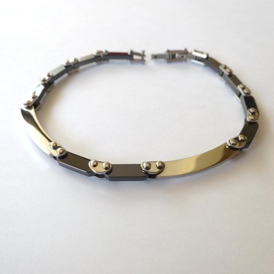 BRACCIALE UOMO STANGHETTE IN ACCIAIO INOX LUCIDO E NERO 11 Z